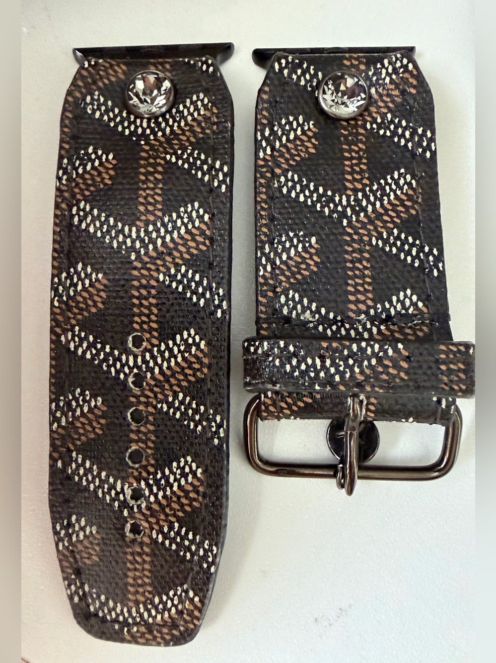 Upcycled black Goyard Spark*l band for Apple Watch, size 2 - Picture 2 of 6